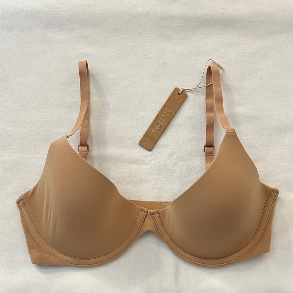 SKIMS FITS EVERYBODY PLUNGE BRA